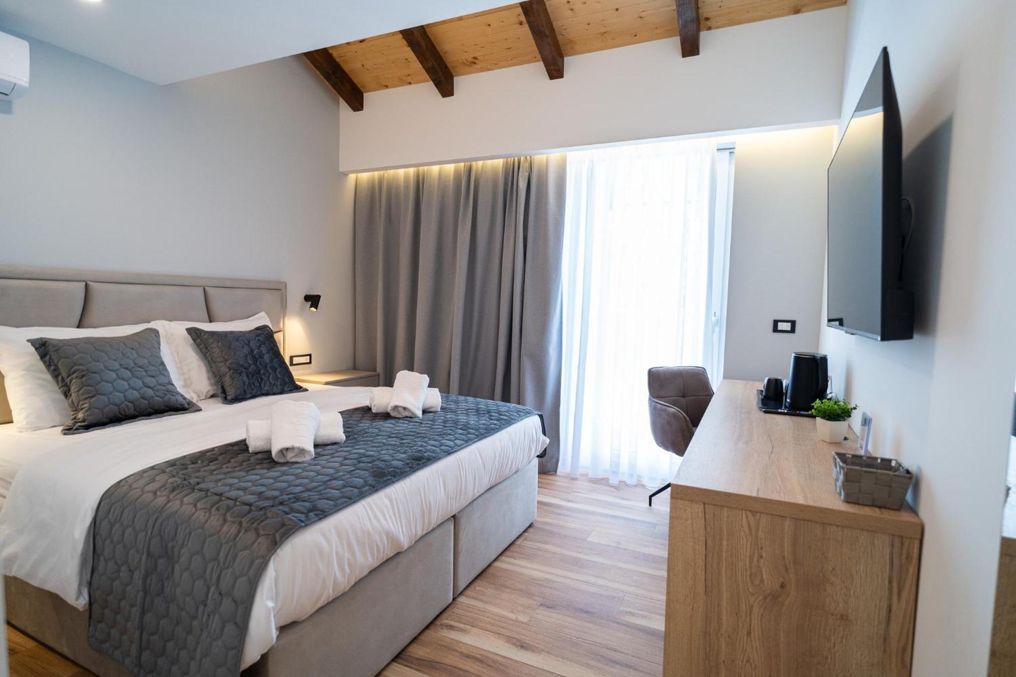 Seafront Sunset Studio&rooms Apartament Zadar