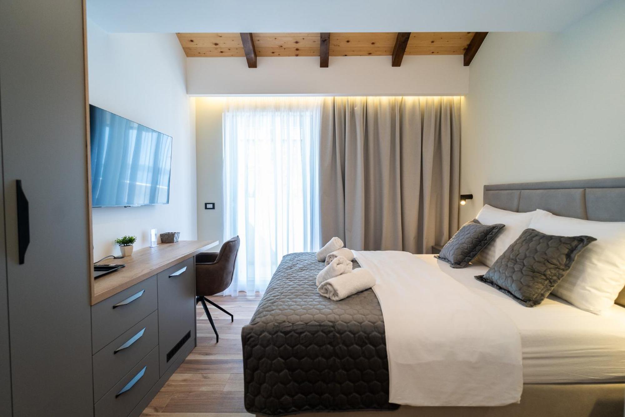 Apartament Seafront Sunset Studio&rooms