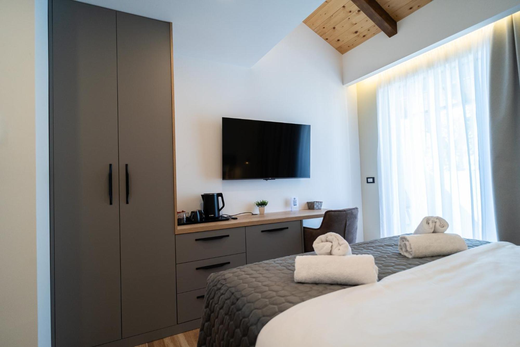 Seafront Sunset Studio&rooms Apartament Zadar